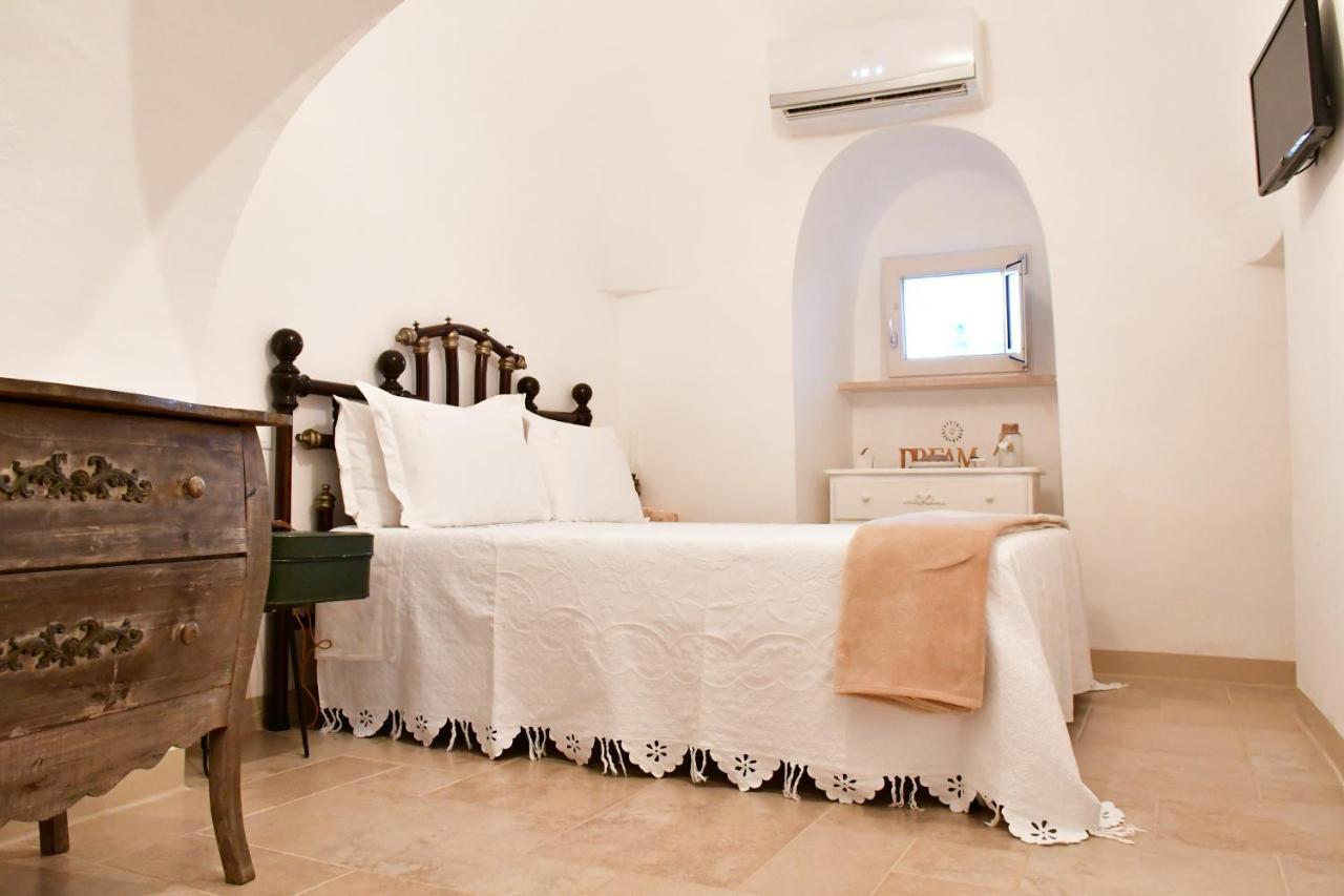 I Trulli Del Fattore Locorotondo Eksteriør bilde