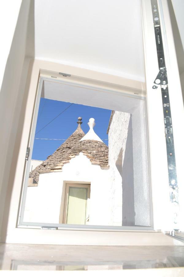I Trulli Del Fattore Locorotondo Eksteriør bilde