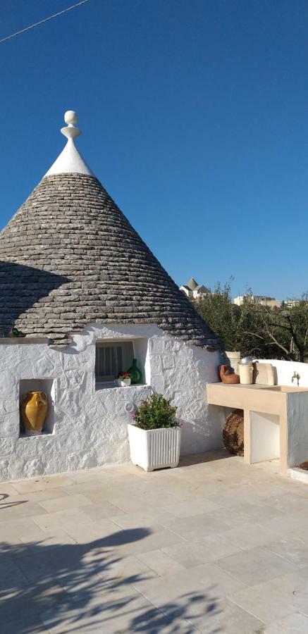 I Trulli Del Fattore Locorotondo Eksteriør bilde